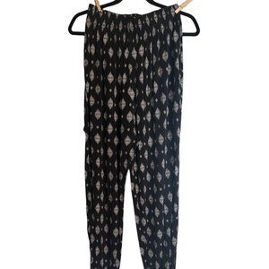 Cotton On Women's lounge pants. Size Lg. Black with white designs. 370